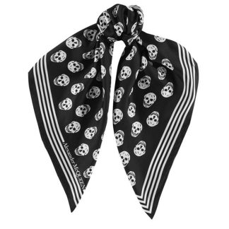 ALEXANDER MCQUEEN Classic Skull Scarf Women Black/Wht 1078  for sale